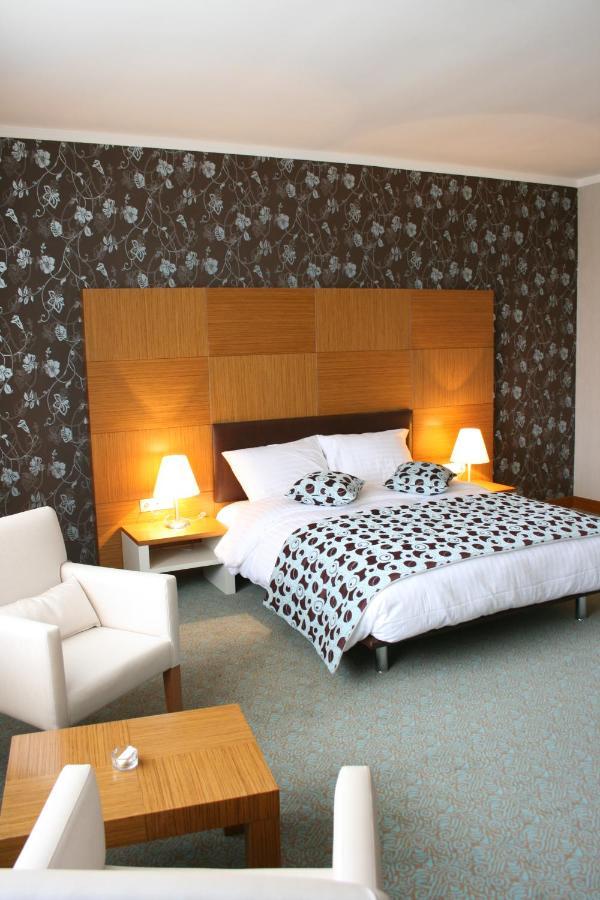 Grand Nur Plaza Hotel Aktau  Kültér fotó