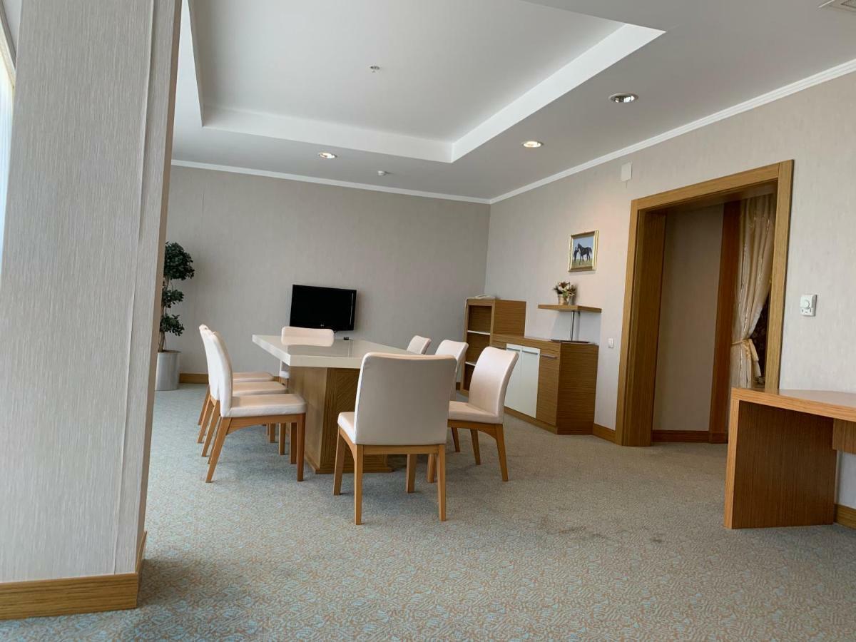 Grand Nur Plaza Hotel Aktau  Kültér fotó